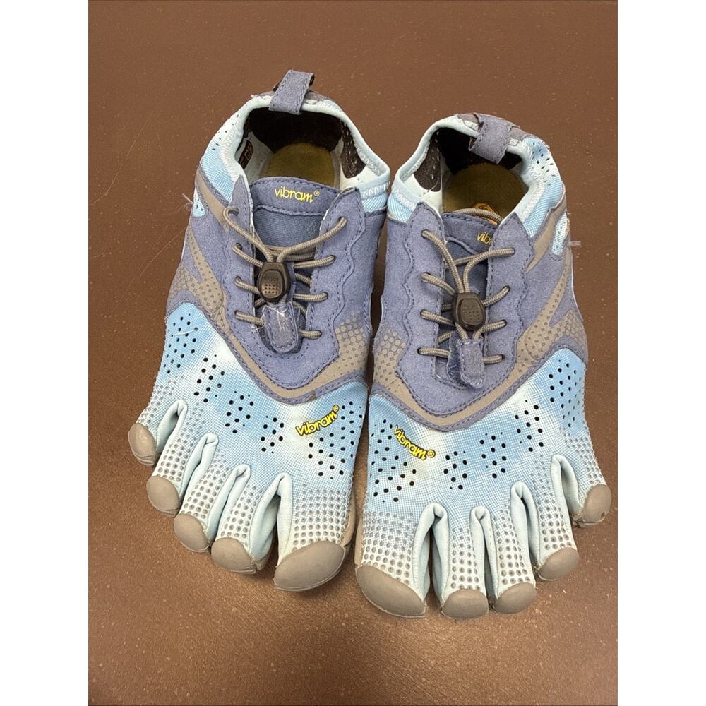 Vibram FiveFingers Women's Light Blue and Purple Toe Shoes